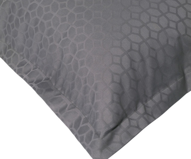 home-by-tempur_pillow-corner-anthracite-pattern-angled-left_05-008_1690622816-b6556d519a2ec7341e06dd67cd39f47c.jpg